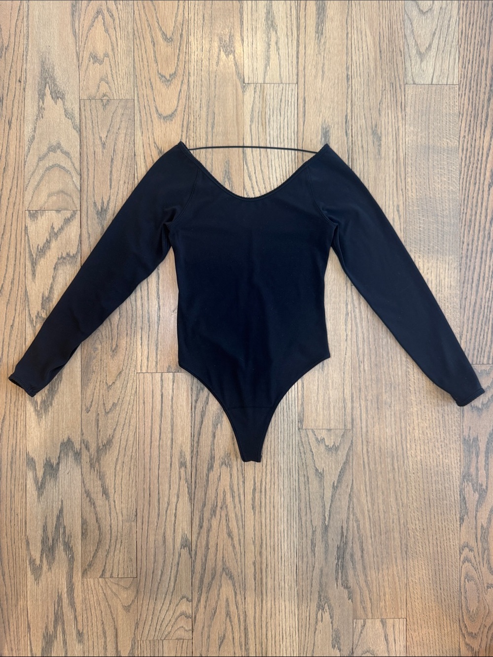 Lululemon Women’s Black Long-Sleeve Detailed Scoop Neck Bodysuit Size 2